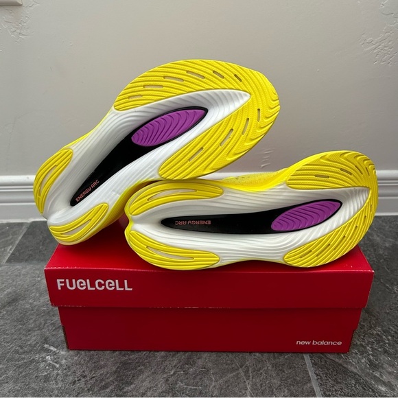 NIB New Balance Super Comp Elite V3 Cosmic Pineapple Size 8 Running Sneaker - Picture 6 of 11